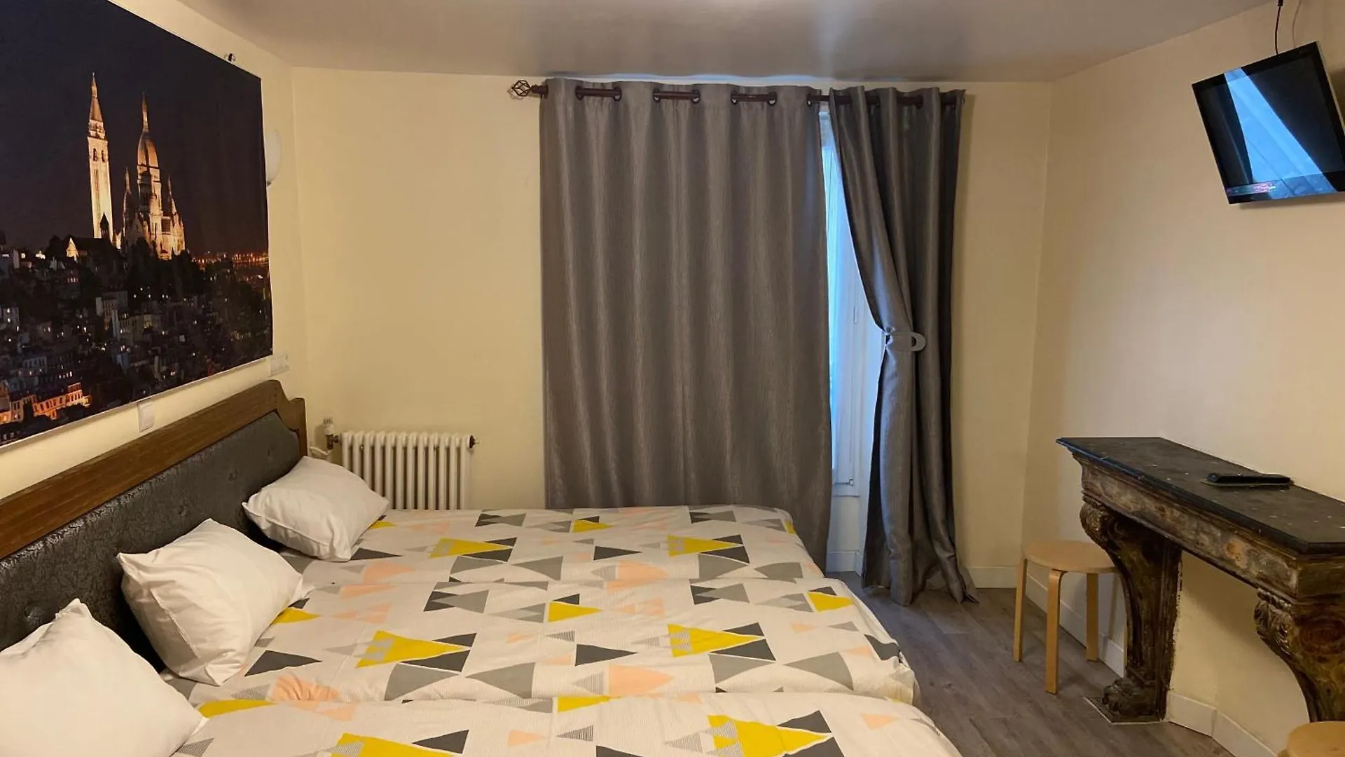 Grand De Clermont Hotel